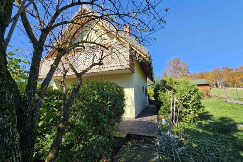 Hiša Stari Laz, Ravna Gora, 260m2