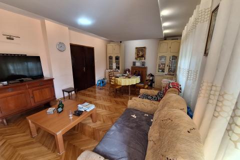 OPATIJA, LOVRAN - obiteljska kuća u oazi mira i zelenila