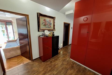 OPATIJA, LOVRAN - obiteljska kuća u oazi mira i zelenila