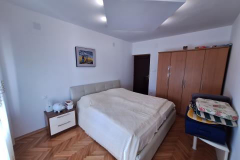 OPATIJA, LOVRAN - obiteljska kuća u oazi mira i zelenila