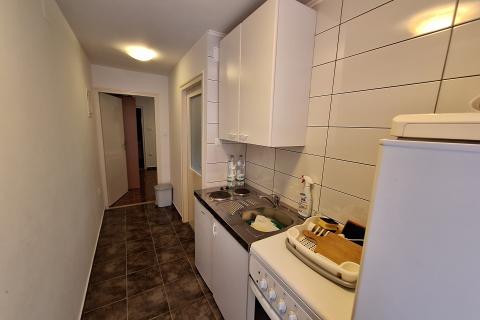 OPATIJA, LOVRAN - obiteljska kuća u oazi mira i zelenila