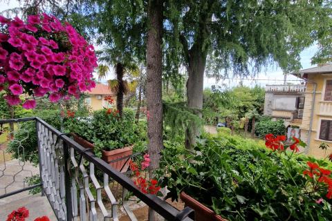 OPATIJA, LOVRAN - obiteljska kuća u oazi mira i zelenila