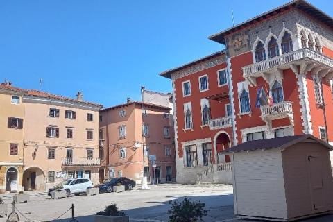 Vodnjan, stari grad, zgrada u nizu za obnovu