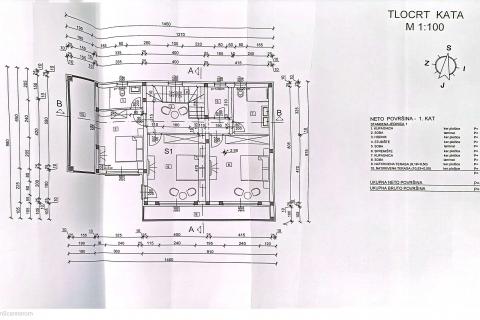 Crikvenica- građevinsko zemljište sa idejnim projektom za obiteljsku kuću ( P+1 ) sa bazenom