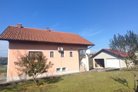 Lešće, kuća 319 m2, blizina toplica, pogled na Dobru