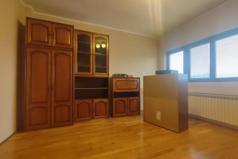 Lešće, kuća 319 m2, blizina toplica, pogled na Dobru