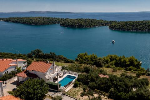 Einfamilienhaus/Wohnhaus Palit, Rab, 256m2