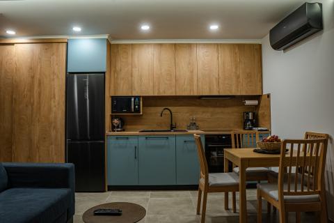 LOVRAN - centar - ugostiteljski obijekt - 79 m2