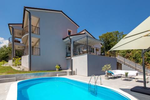 Hiša Bivio, Rijeka, 300m2