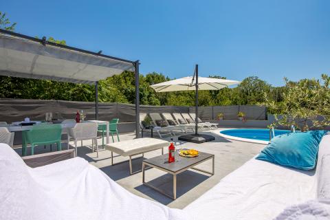 Hiša Bivio, Rijeka, 300m2