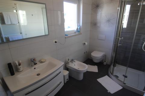 Istra, Novigrad- Kuća u okolici Novigrada 150 metara do mora