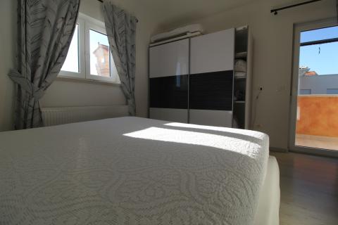 Istra, Novigrad- Kuća u okolici Novigrada 150 metara do mora