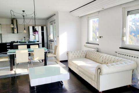 Borčec, luksuzni dvoetažni stan 150 m2 za najam