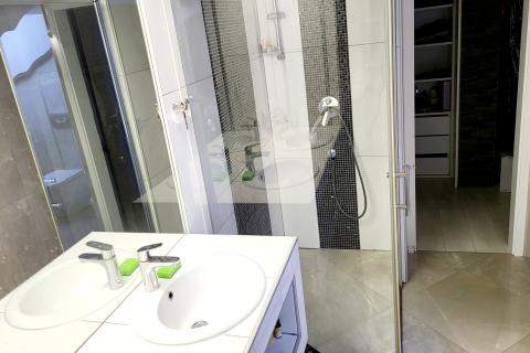 Borčec, luksuzni dvoetažni stan 150 m2 za najam