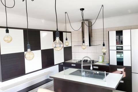 Borčec, luksuzni dvoetažni stan 150 m2 za najam