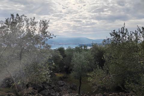 Stavbno zemljišče Kornić, Krk, 471m2