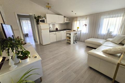 Flat/Appartement Rovinjsko Selo, Rovinj, 47m2