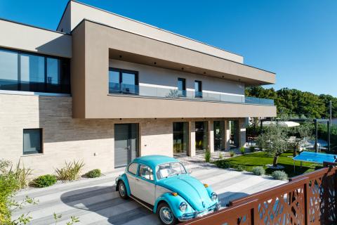Istra, Marčana - luksuzna moderna vila sa bazenom