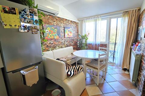 Istra, Buje okolica, prostran obiteljski stan