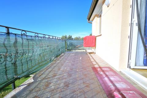 Istra, Buje okolica, prostran obiteljski stan