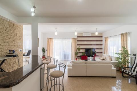 Hiša Valtura, Ližnjan, 600m2