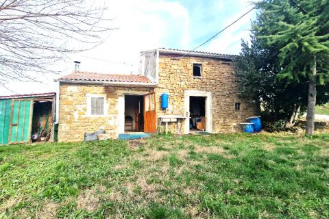 Istra,Momjan-Kamena kuća s projektom