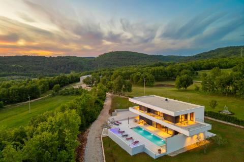 Istra, Grožnjan luksuzna dizajnerska kuća, novogradnja