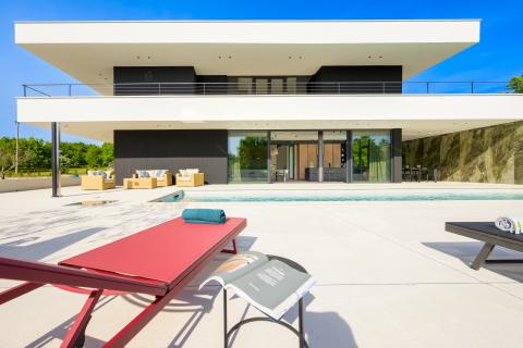 Istra, Grožnjan luksuzna dizajnerska kuća, novogradnja