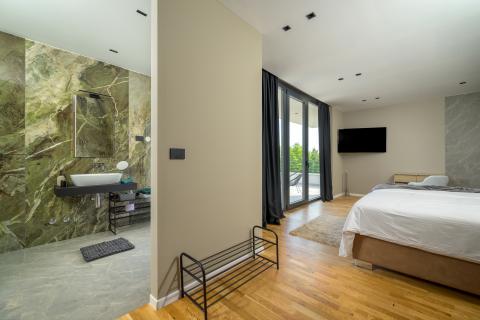 Istra, Grožnjan luksuzna dizajnerska kuća, novogradnja