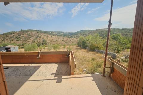 Istra, Buje okolica, kuća u izgradnji s bazenom