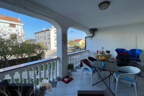 Otok Krk, Porat, 2s, 82 m2