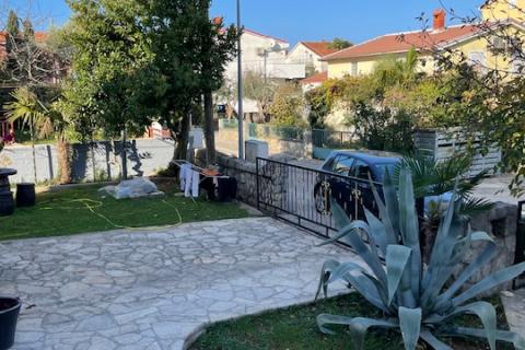Otok Krk, Porat, 2s, 82 m2