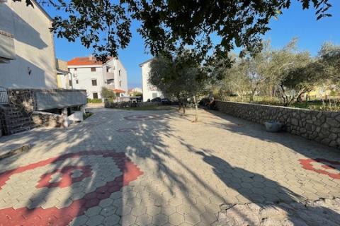 Otok Krk, Porat, 2s, 82 m2