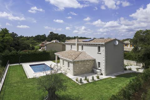 ISTRIA, BARBAN - Building plot 700 m2 with permits