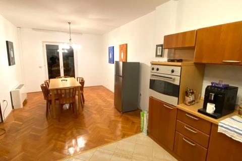 Sveti Lovreč okolica, kuća u nizu s bazenom