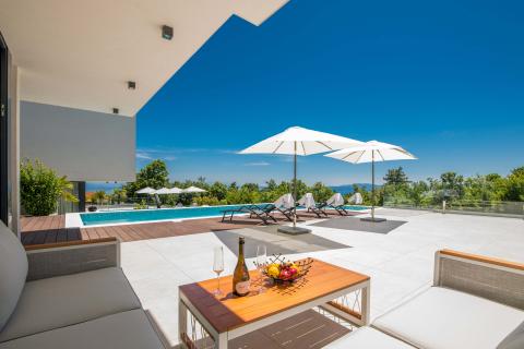 OPATIJA,VEPRINAC- EKSKLUZIVNO, nova vila s bazenom i pogledom na more