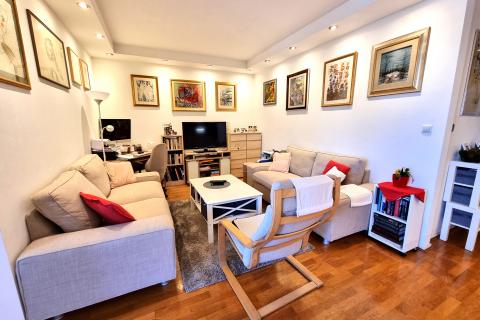 Zagreb, Črnomerec - stan sa balkonom, lođom i parkingom