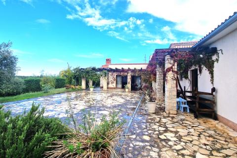 Casa Sveta Marija na Krasu-dio, Umag, 280m2