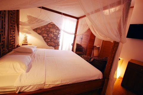 OTOK KRK-GRAD KRK,hotel na prodaju 