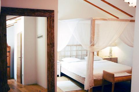 OTOK KRK-GRAD KRK,hotel na prodaju 