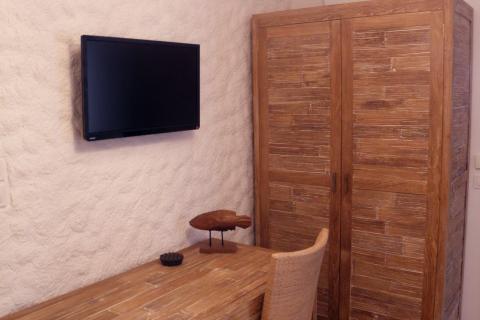 OTOK KRK-GRAD KRK,hotel na prodaju 