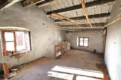 Istra, Buje, autohtona kuća s potencijalom