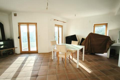 Istra, Marčana - samostojeća kuća, novogradnja, lijepa okućnica