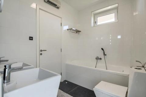 Istra,okolica Svetvinčenta, luksuzna vila s 5 zvjezdica