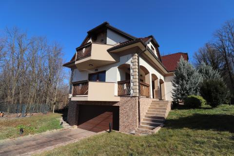 Hiša Bukevje, Sveti Ivan Zelina, 395m2