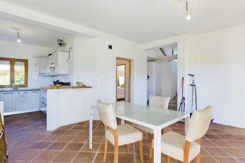 Istra, Marčana - samostojeća kuća, novogradnja, lijepa okućnica