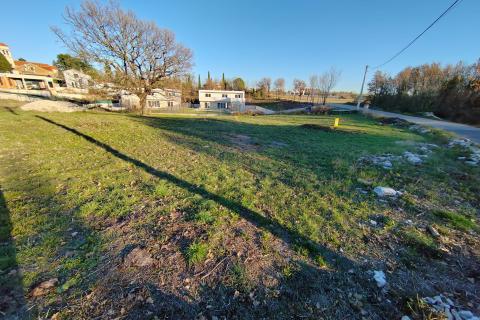 Building plot Juršići, Svetvinčenat, 828m2