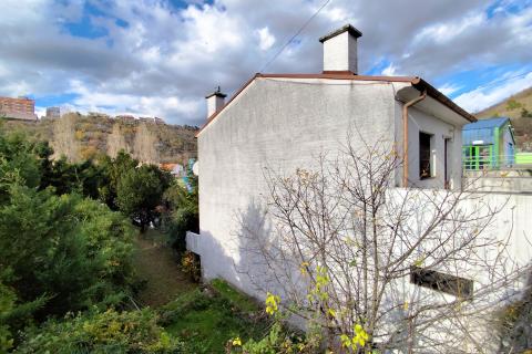 Crikvenica, kuća s dvorištem blizu centra