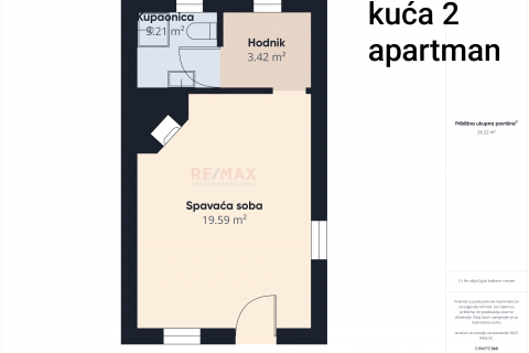 Istra, Rovinjsko selo - kuća sa tri stana i velikom okućnicom 