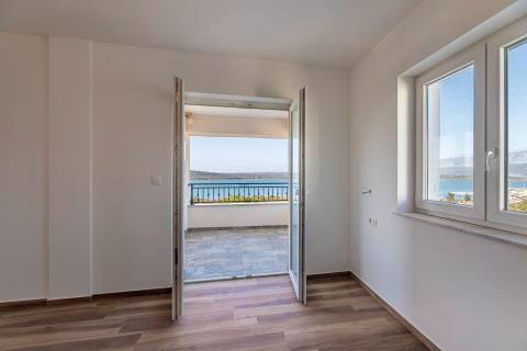 Hiša Klimno, Dobrinj, 266m2